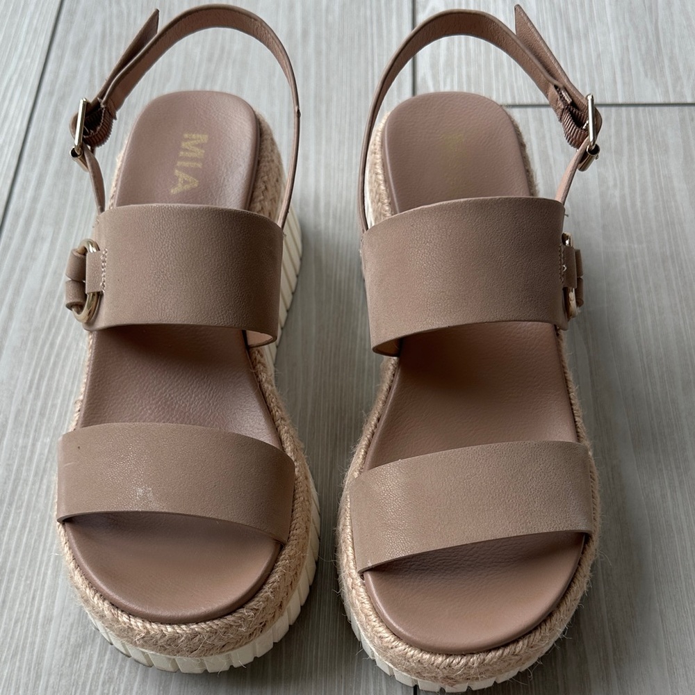 MIA Women's Taupe Platform Espadrille Sandals
